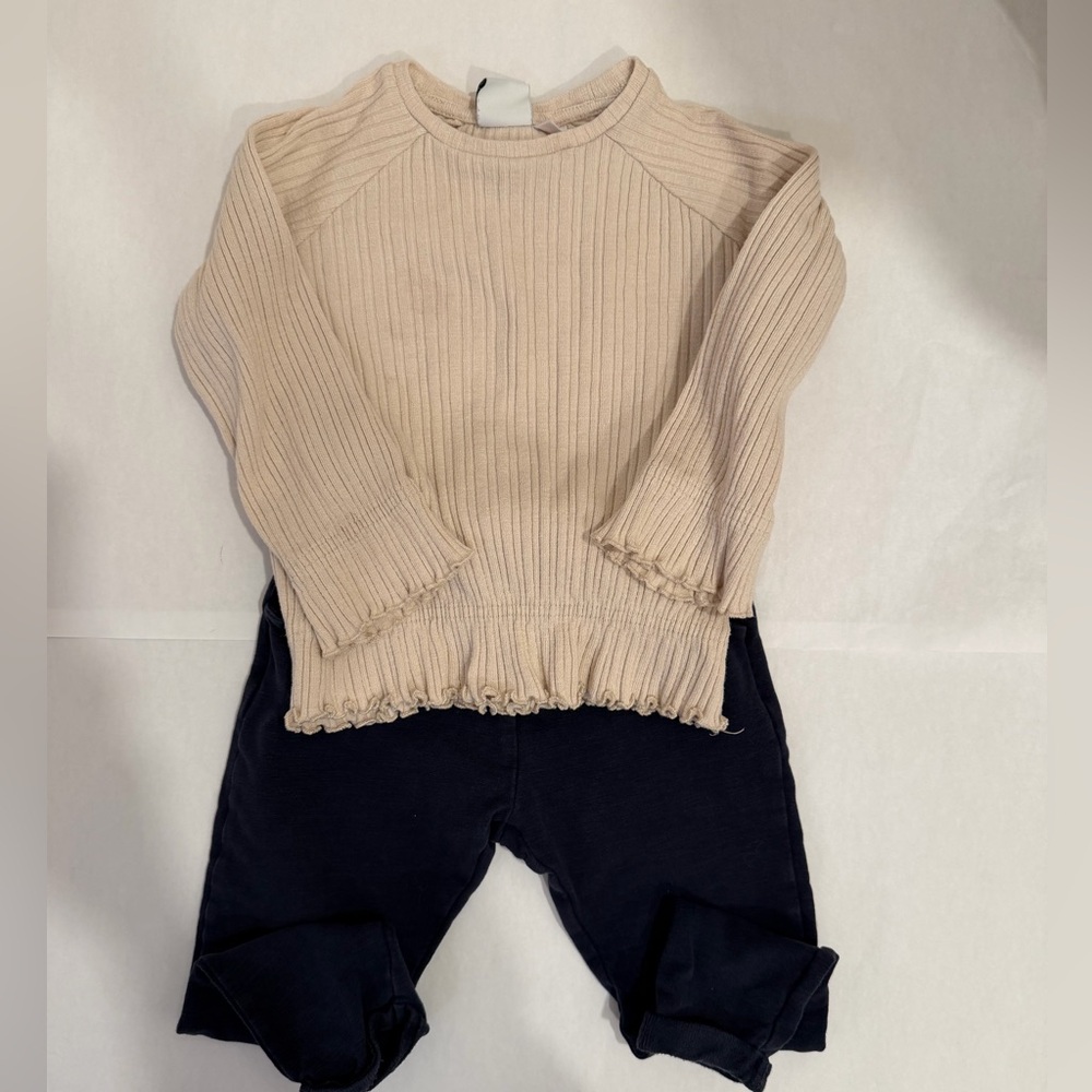 Zara Beige Ribbed Sweater and Navy Pants Set